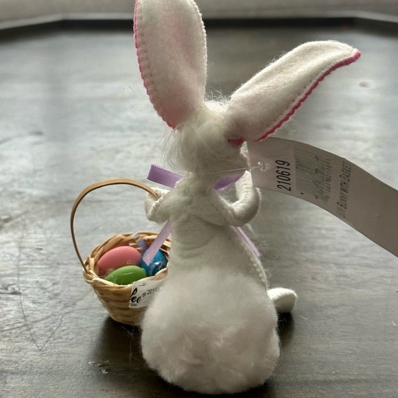 Annalee Dolls  5” EASTER BUNNY WITH BASKET NWT - Picture 4 of 8